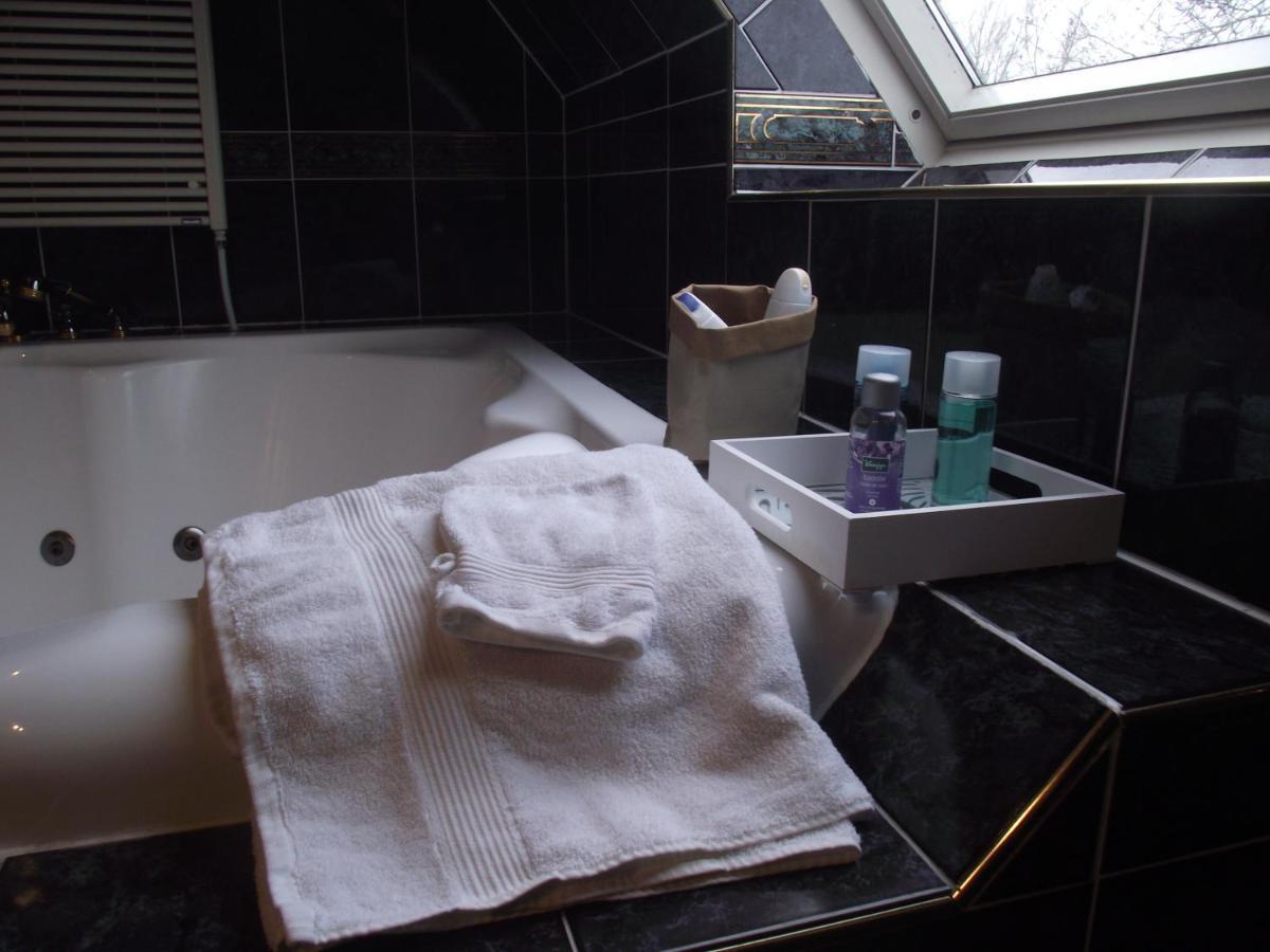 B&B Landgoed Sonneborghe Kollumerzwaag Buitenkant foto